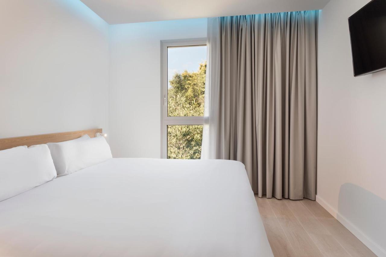B&B Hotel Lleida Bagian luar foto