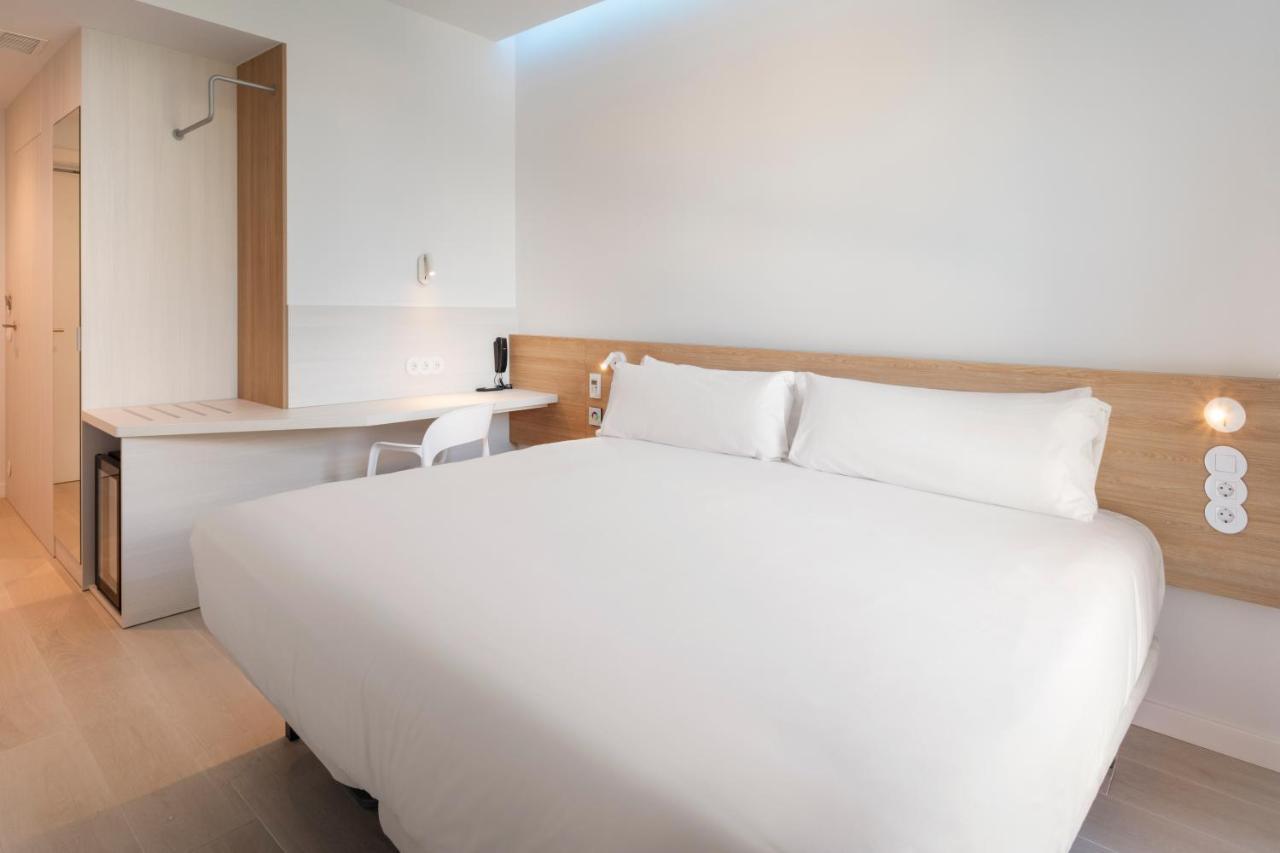 B&B Hotel Lleida Bagian luar foto